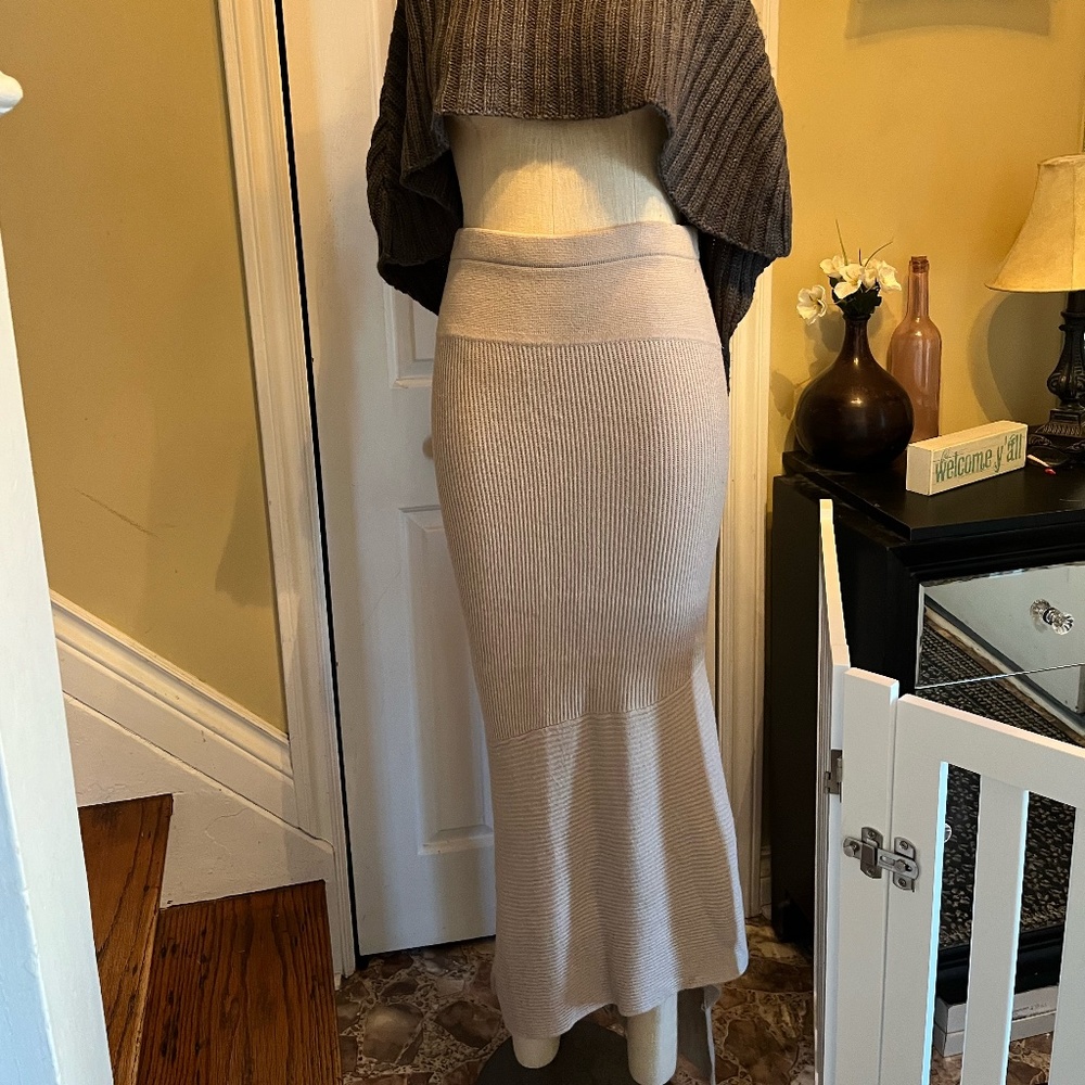 Tracy Reese oatmeal Maxi Skirt Size Medium